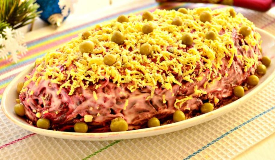 Рецепт праздничной селедки под шубой