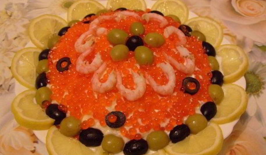 Рецепт праздничного салата креветки под шубой