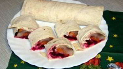 рулет селедка под шубой в лаваше