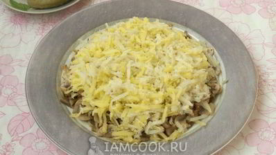 салат грибы под шубой