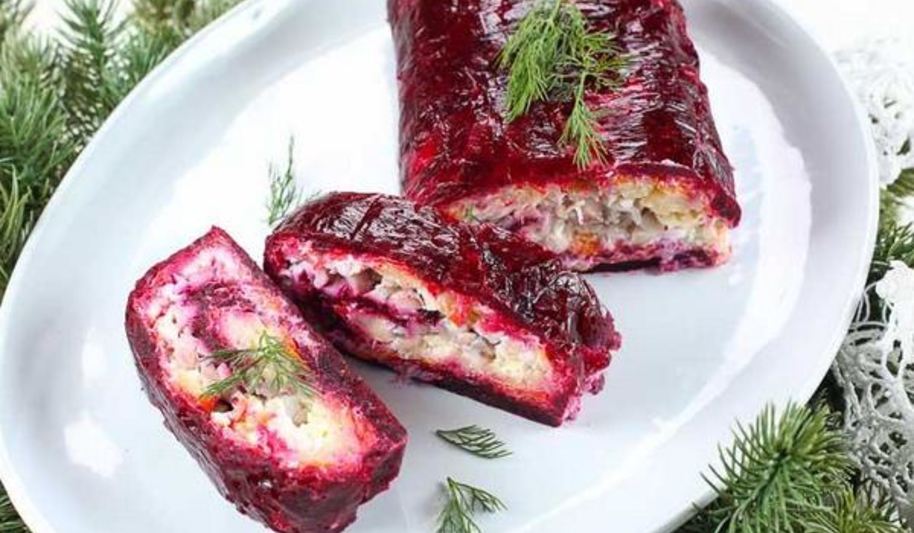 Рецепт салата-рулета сельдь под шубой с сыром