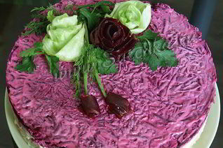 Селедка под шубой с розами