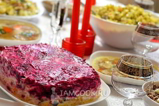 Селедка под шубой с яблоком