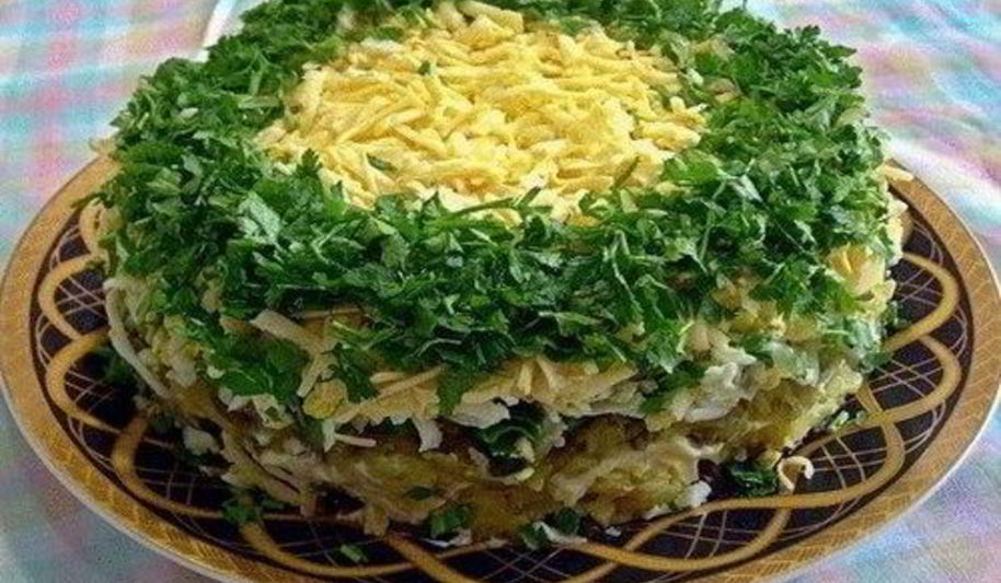 Рецепт слоеного салата грибы под шубой с сыром