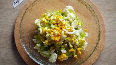 салат с авокадо и огурцом