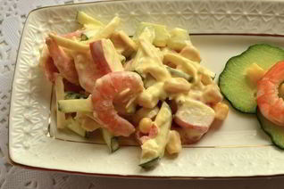 Салат с королевскими креветками