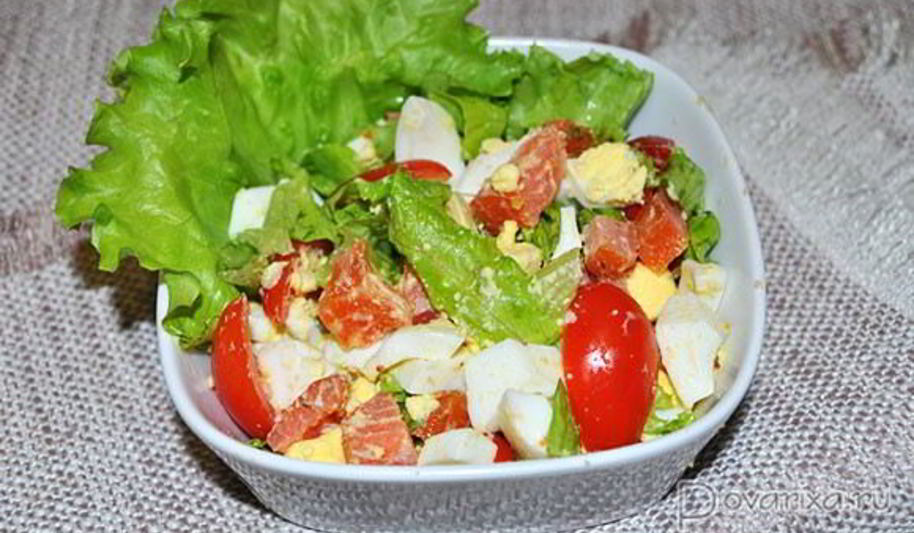 Рецепт салата с красной копченой рыбой
