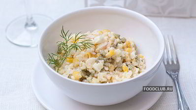 салат с креветками и рисом