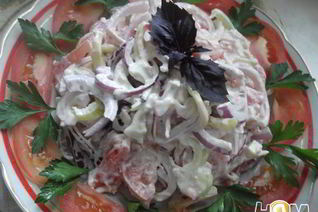 Салат с курицей и болгарским перцем