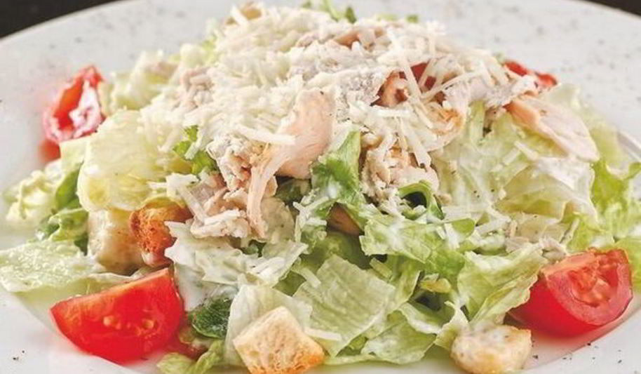 Рецепт домашнего салата цезарь с классическим соусом