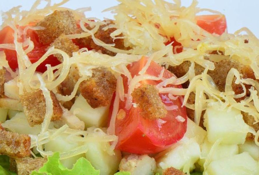 Салат Цезарь с фетой