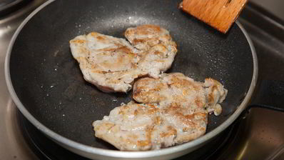 салат цезарь с курицей