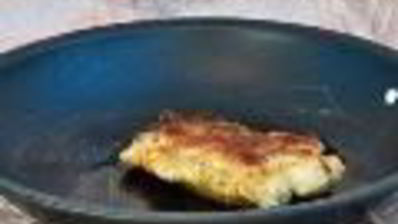 салат цезарь с огурцом и маслинами