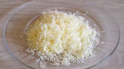 салат цезарь с пекинской капустой и курицей