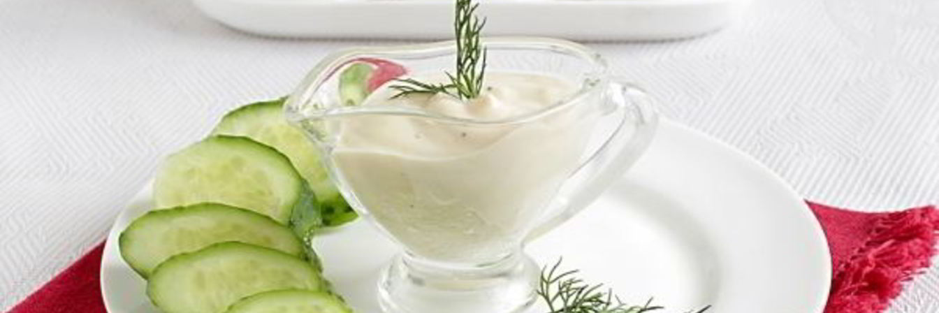 Соус для салата Цезарь на йогурте