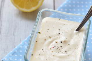 Заправка к салату Цезарь на майонезе