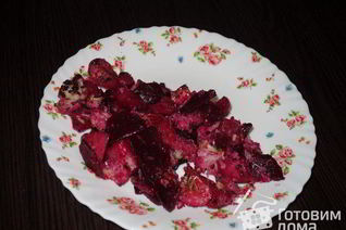 Теплый салат из редиса и овощей