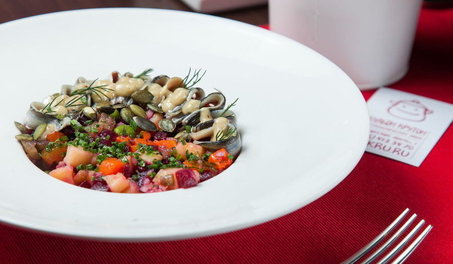 Рецепт винегрета с тыквой и килькой