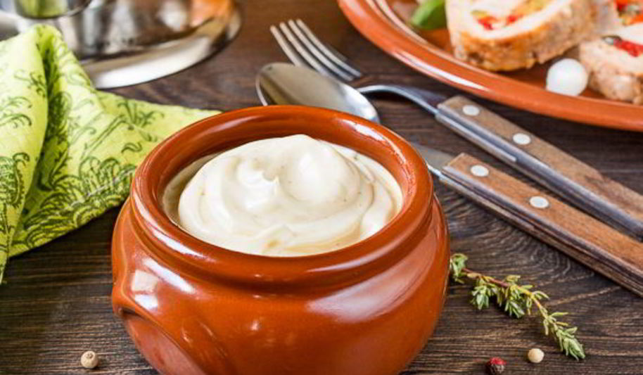 Рецепт домашнего майонеза на целом яйце