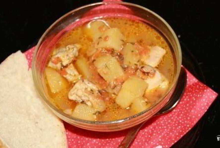 Картофельный соус с курицей