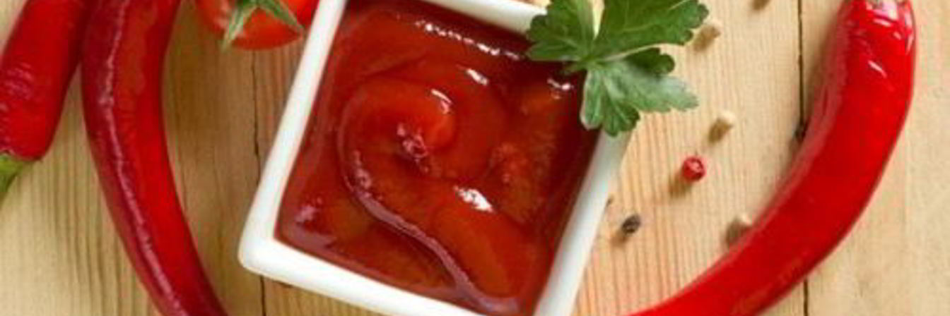 Томатный кетчуп с чили и пряностями