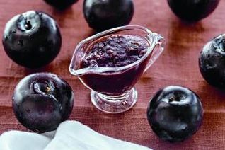 Кислый соус из слив