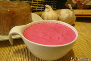 Майонезный соус со свеклой и хреном