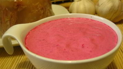 майонезный соус со свеклой и хреном