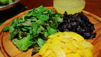 мятный соус из зеленых помидоров