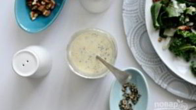 салатная заправка с медом и маком