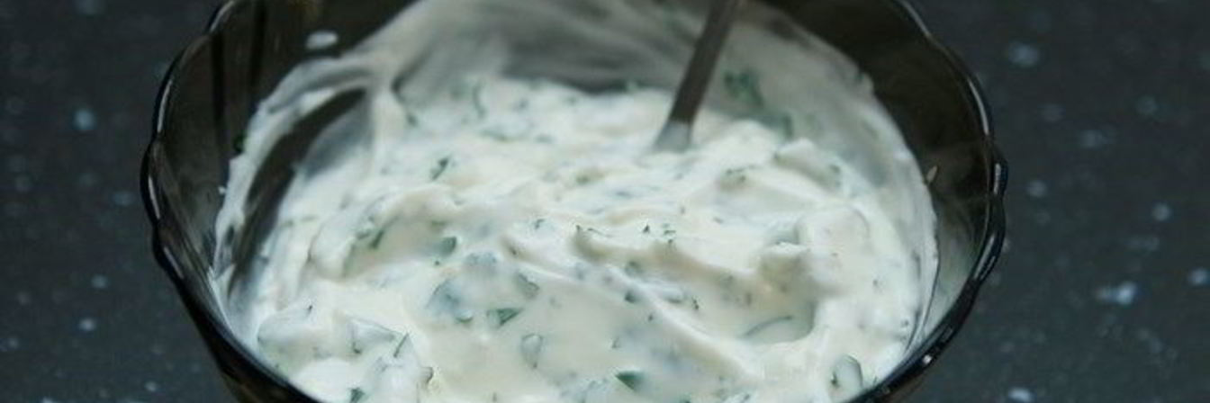 Сметанно-чесночный соус