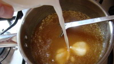 соленый карамельный соус