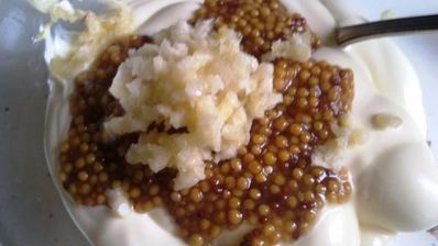 соус чесночно-фисташковый