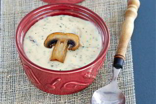 Соус из шампиньонов с петрушкой