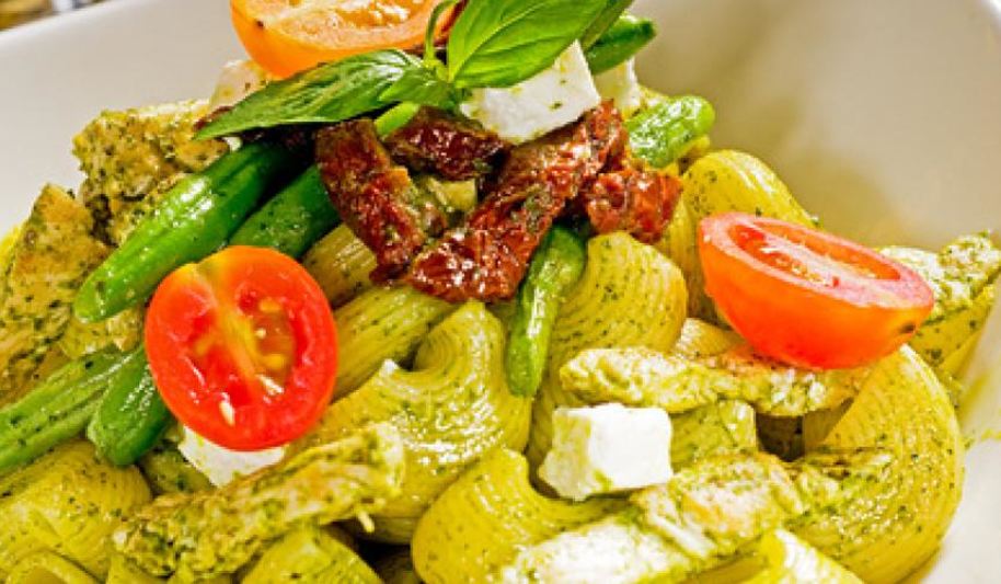 Рецепт пасты лумакони с соусом песто