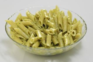 Паста с соусом песто