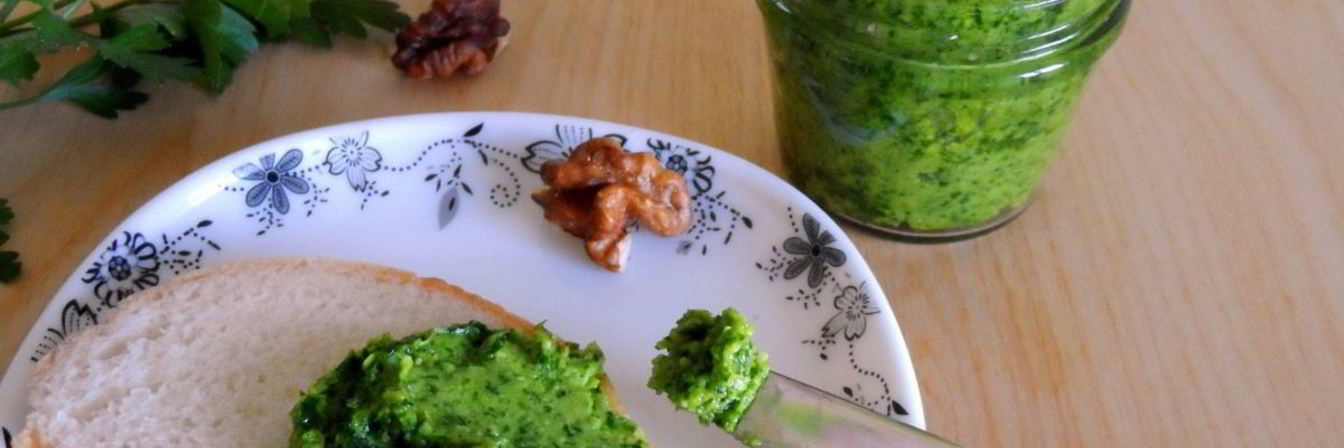 Песто из петрушки