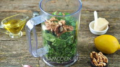 соус песто из первой зелени