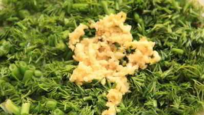 курица в орехово-чесночном соусе сациви