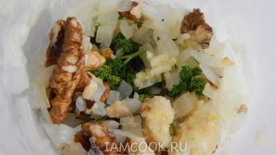 сациви с грибами