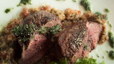 стейк миланзане с тартаром из овощей