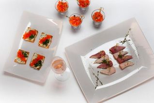 Тартар из лосося со свеклой