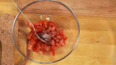 тартар из утки с персиками