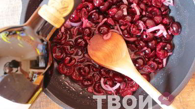 вишневый соус
