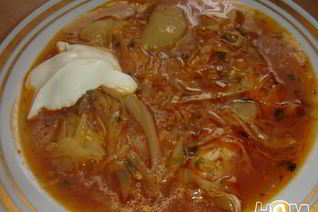 Борщ на курином бульоне без свеклы