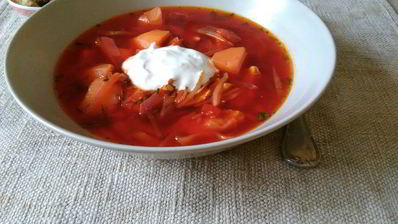 борщ на курином бульоне