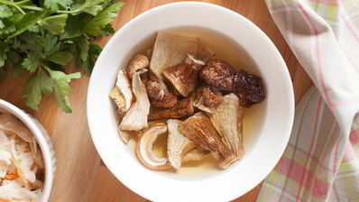 борщ с белыми грибами