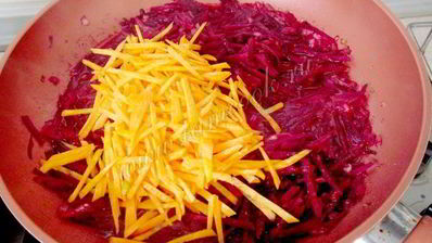 борщ с фрикадельками