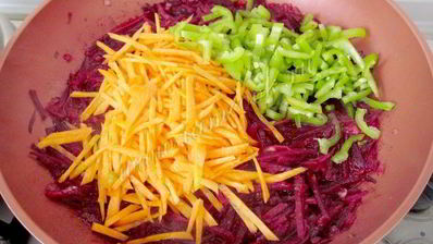 борщ с фрикадельками