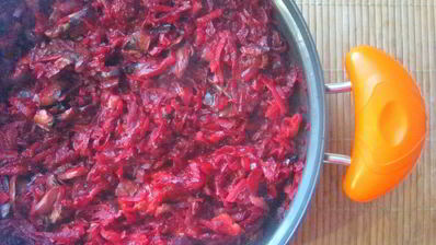 борщ с грибами и квашеной капустой